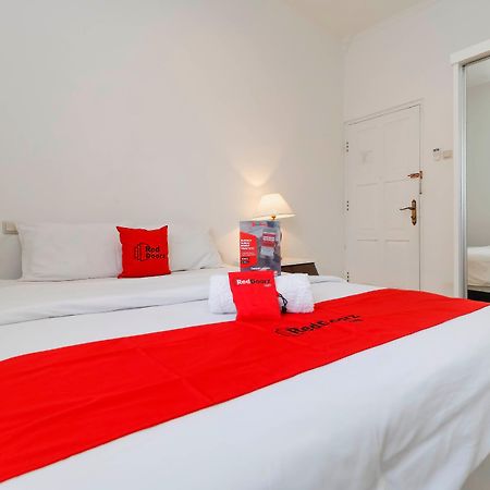 Reddoorz Plus @ Tendean Jakarta Exteriér fotografie