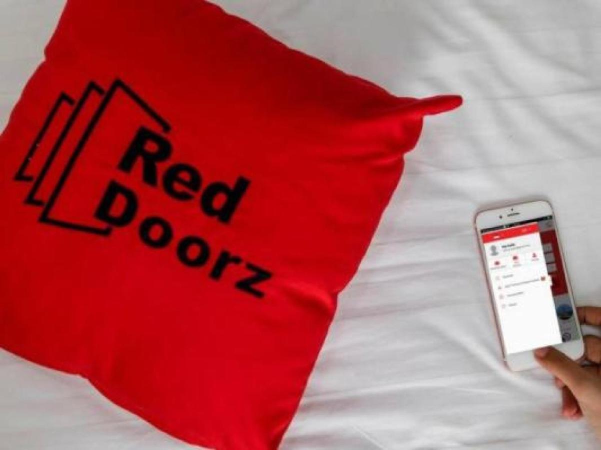 Reddoorz Plus @ Tendean Jakarta Exteriér fotografie